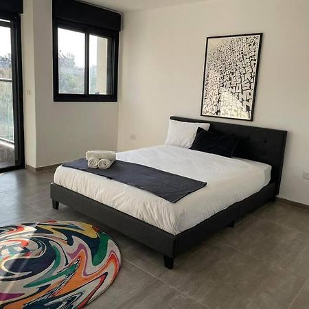 Апартаменты Lovely Flat In The Center 36 Тель-Авив Экстерьер фото