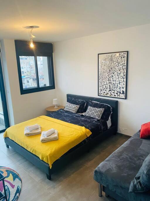 Апартаменты Lovely Flat In The Center 36 Тель-Авив Экстерьер фото
