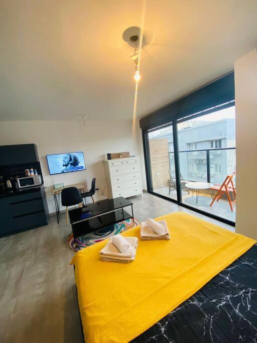 Апартаменты Lovely Flat In The Center 36 Тель-Авив Экстерьер фото